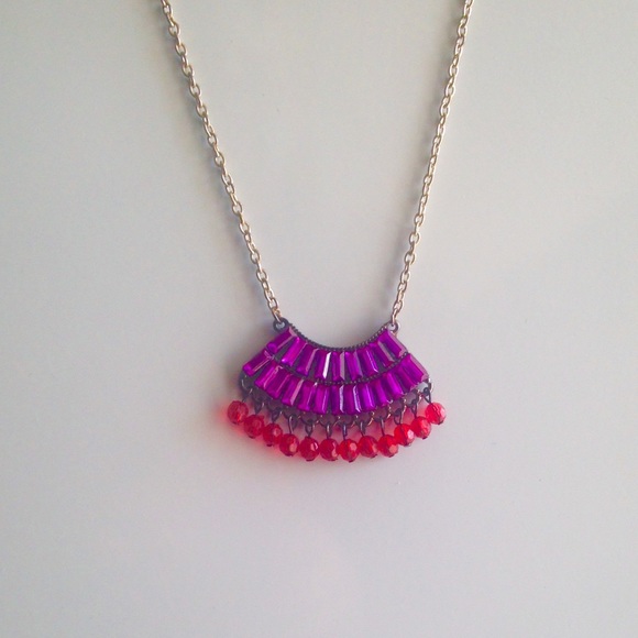 NEW Jewel Tone Purple & Red Boho Fashion Necklace - Picture 2 of 6